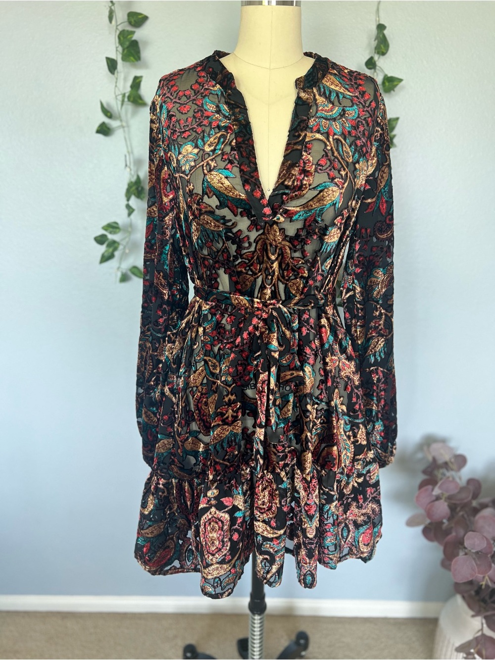Venus Whimsigoth Burnout Velvet Paisley Mini Dress Sheer Size 8 Pockets Boho